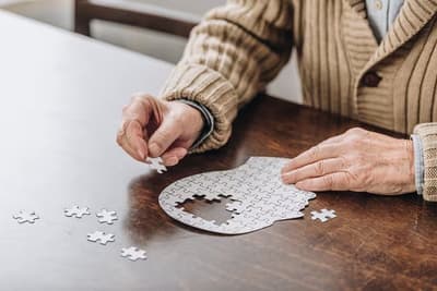 Alzheimer: Estrategias efectivas para retrasar su progresión