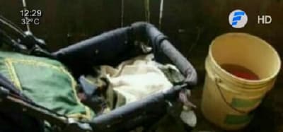 Bebé se ahoga al caer a balde de agua