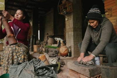 Hijas de la arcilla conecta a Tobatí con China