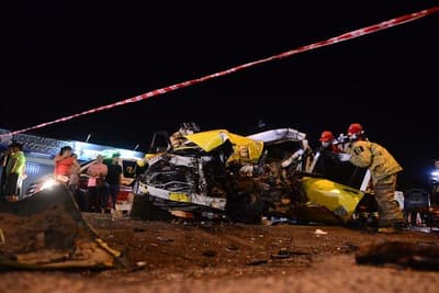 Taxista fallece tras choque frontal con un camión