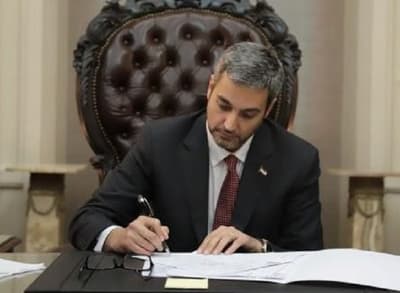 Ejecutivo veta ley que regula encuestas electorales