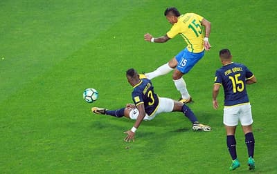 Brasil y Perú vencen de local