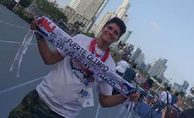 José Zaván cumple 19 años recuperándose en su casa