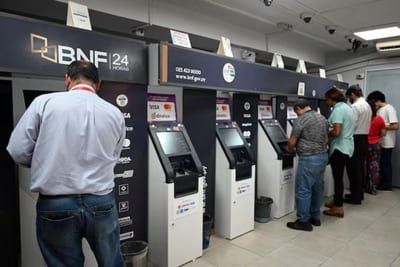 PGN 2027: Funcionarios públicos tendrán reajuste salarial del 5%