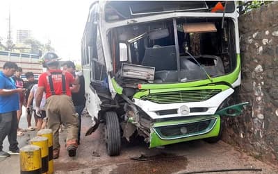 Accidente en Artigas: bus causa choque múltiple