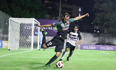 River vence a General Díaz en Luque