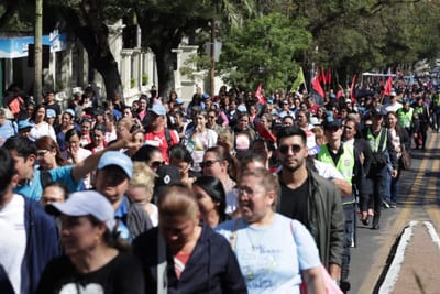Habrá clases mañana: docentes levantan movilizaciones