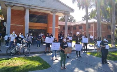 UNA declara tres días de paro para exigir nivelación salarial docente