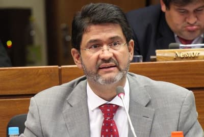 Otorgan permiso de 30 días para José María Ibáñez