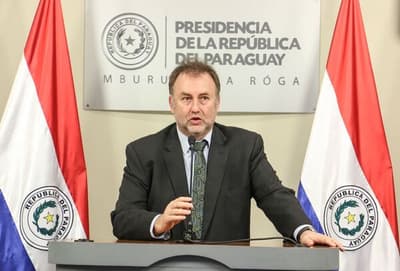 Benigno López no se arrepiente de haber endeudado al país