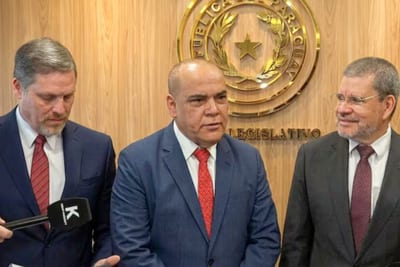 Cartismo indaga finanzas de Ueno y exige datos al BCP