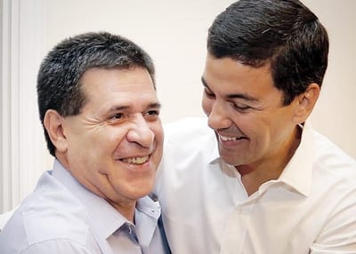 Cartes se victimiza y asegura que todo lo publicado es falso 