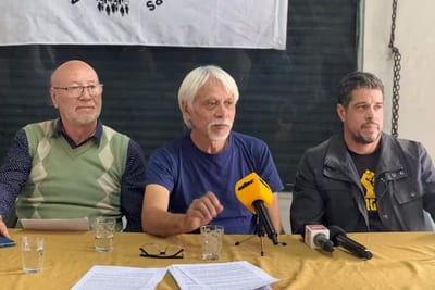 Asegurados del IPS insisten en retirar fondos de Ueno Bank