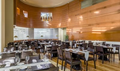 Gastronómicos acatarán nuevas restricciones si abarcan a todos los sectores