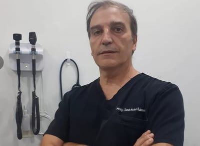 Variante Ómicron es 500% más contagiosa que el virus “original”, afirma médico