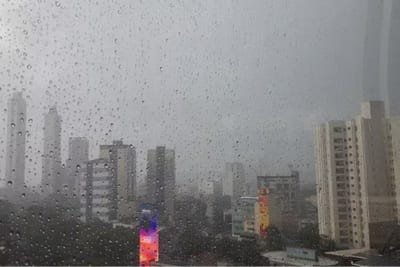 Sábado cálido con lluvias, según Meteorología