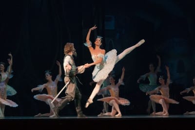 Senadoras plantean crear Ballet Nacional con presupuesto propio
