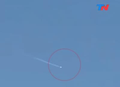 Cae cohete chino en el Océano Índico al oeste de las Maldivas