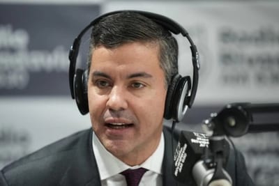 Peña sigue a influencers que muestran su vida en el país