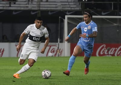 Olimpia no puede con Resistencia y comparte la punta 