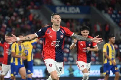 Cerro Porteño consigue su primer triunfo con goleada a Luqueño