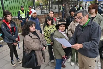 Marchan contra exploración en Médanos del Chaco