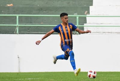 Capiatá recibe a Sportivo Luqueño