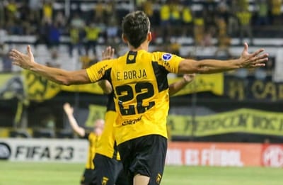 Guaraní y Luqueño disputan pase a fase de grupos de Sudamericana