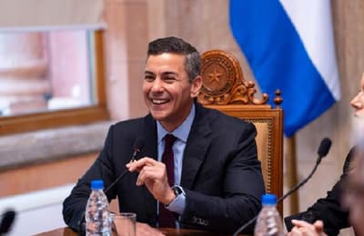Acta del IPS delata que Santiago Peña digitó acuerdo con quita millonaria