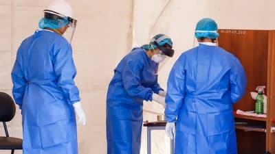 Coinfección de influenza y Covid-19 no ocasiona cuadros graves, según infectólogo