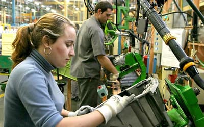 Brecha salarial entre hombres y mujeres es mínima, según estudio