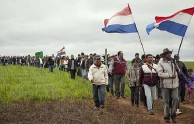 Ejecutivo transfiere tierras de Marina Cué a campesinos