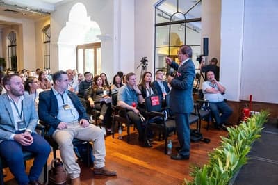 Jornada científica fortalece respuesta a emergencias obstétricas