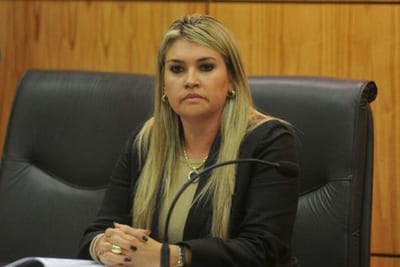 Sancionan éticamente a la jueza Dina Marchuk por publicar “Sin lloro”