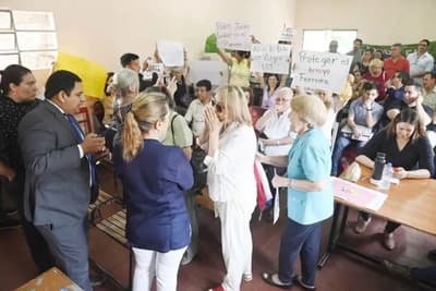 ¡Alto a la Tala! Vecinos de San Vicente luchan por proteger árboles amenazados