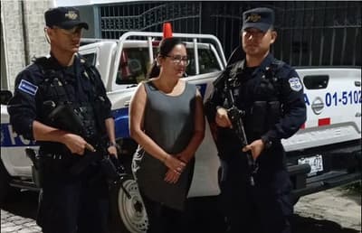 Gobierno de Bukele detiene a Ruth López, referente de DD.HH.