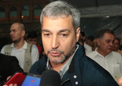 Abdo Benítez se reunirá con intendentes para definir estrategias contra el dengue