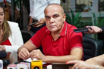 Bachi pide a Peña declarar feriado el 2 de enero