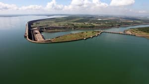 Itaipú proyecta duplicar su potencia con energía solar