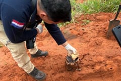 Policía detona bomba hallada en estancia de Canindeyú