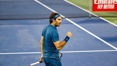Roger Federer gana su título 100