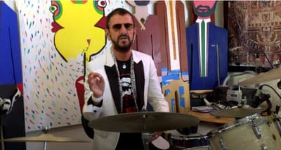 Así fue el show visual en vivo de Ringo Starr