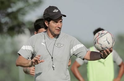 Garnero anuncia demanda contra Olimpia en FIFA y apunta a “borrachitos” 