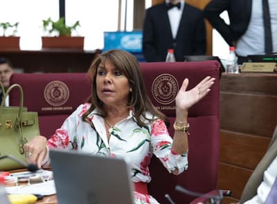 Liberales buscan adelantar comicios para nueva presidencia