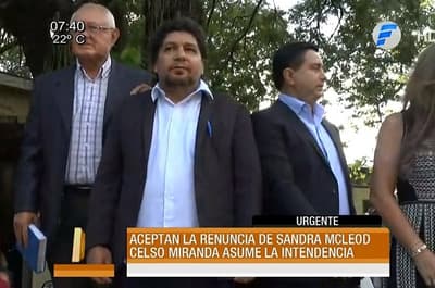 Aceptan renuncia de McLeod y eligen nuevo intendente