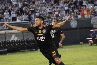 Alternativo de Olimpia vence sin complicaciones