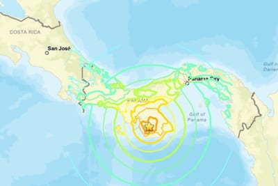 Terremoto de 7,7 causa pánico y alerta de tsunami en Panamá