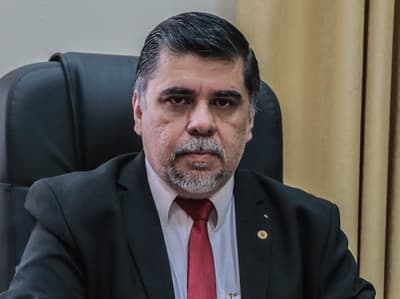 Salud analiza implementar cuarentena estricta por 15 días
