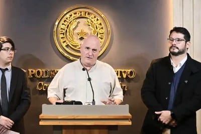 El senador Walter Kobylanski anuncia su salida de Cruzada Nacional