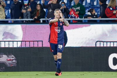 Cerro Porteño vence a Nacional con un gol agónico de Vegetti